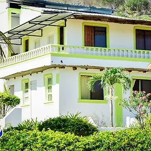 3* Pensión Alfonsina